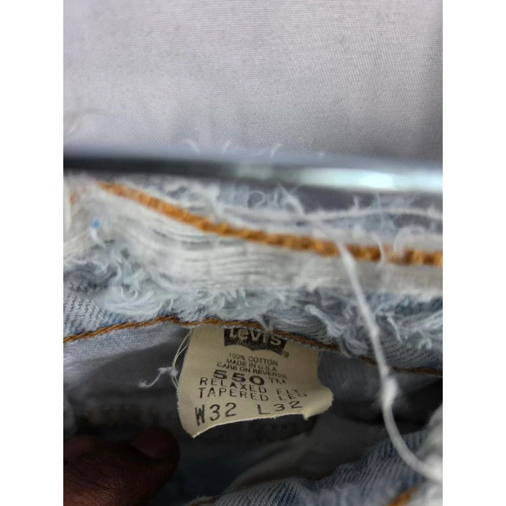Levi's 550 Jeans Mens Light Blue Light Wash Relaxed Mid Tapered Leg Distressed